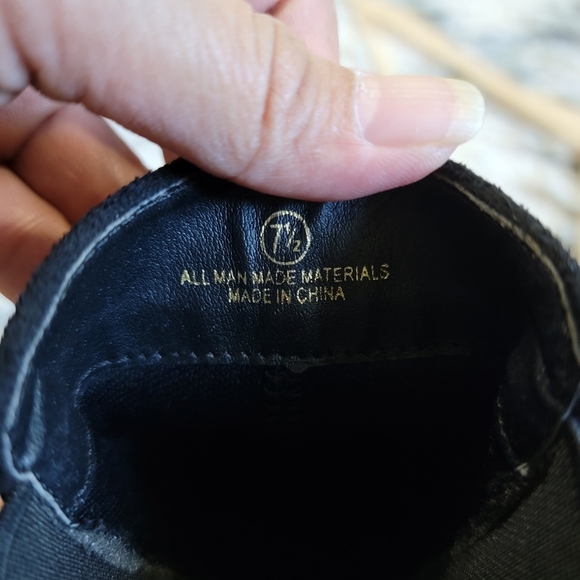 Liliana Black Chunky Platform Pull-On Bootie Women Size 7.5 Goth Club Festival - Picture 10 of 11